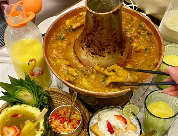 浩海火烧云傣家菜加盟